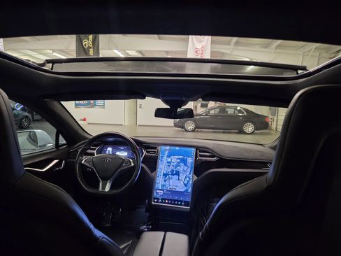 Used 2016 Tesla Model S 90D AWD/4WD image 30