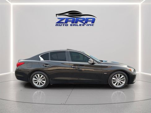 Used 2016 INFINITI Q50 3.0t Premium w/ Driver Assistance Package AWD/4WD image 8