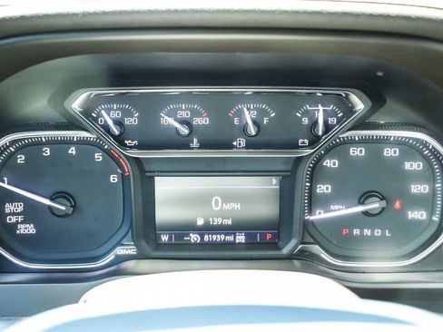 Used 2020 GMC Sierra 1500 Elevation w/ Elevation Value Package AWD/4WD image 12
