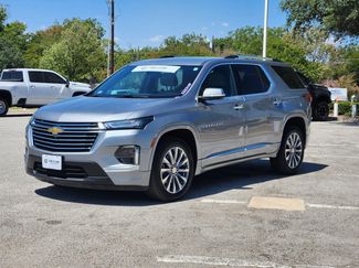 Used 2023 Chevrolet Traverse Premier FWD video 2