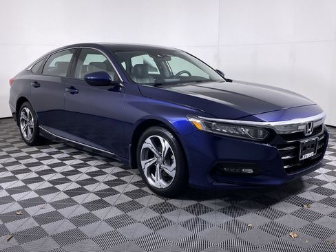 Used 2020 Honda Accord EX image 20