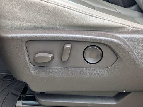 Used 2021 Chevrolet Tahoe LT RWD image 18
