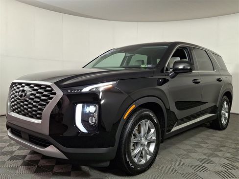 Used 2021 Hyundai Palisade SE w/ Winter Package image 6