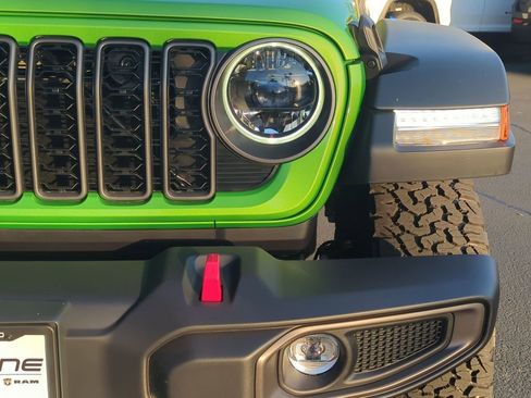New 2026 Jeep Wrangler Unlimited Rubicon w/ Safety Group AWD/4WD image 10
