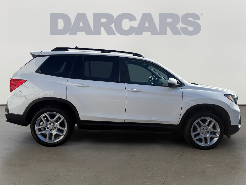 Certified 2025 Honda Passport EX-L image 8