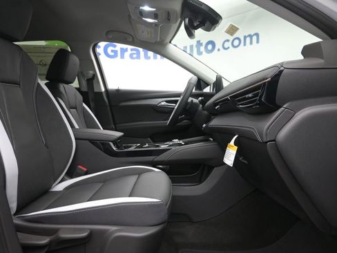 New 2026 Buick Envision Sport Touring AWD/4WD image 9