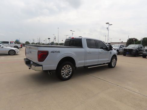 Used 2025 Ford F150 Lariat w/ Equipment Group 502A High AWD/4WD image 11