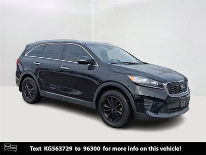 Certified 2019 Kia Sorento LX w/ LX Convenience Package