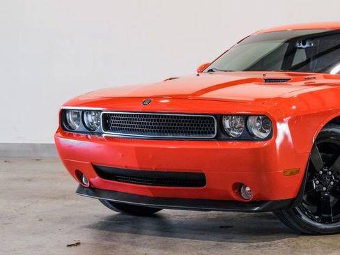 Used 2009 Dodge Challenger R/T image 15