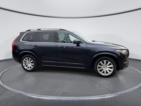 Used 2016 Volvo XC90 T6 Momentum AWD/4WD image 5