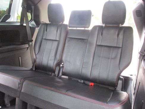 Used 2019 Dodge Grand Caravan GT FWD image 63