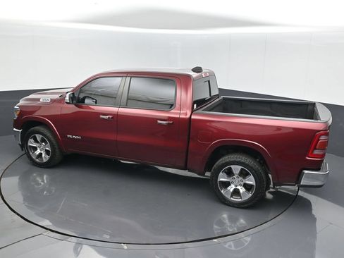 Used 2022 RAM 1500 Laramie AWD/4WD image 15