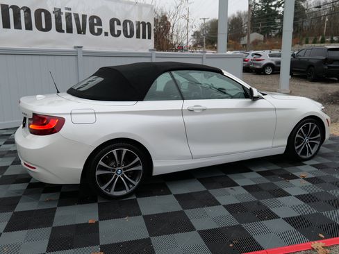 Used 2017 BMW 230i xDrive Convertible image 89