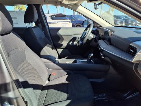 New 2026 Nissan Kicks S image 6