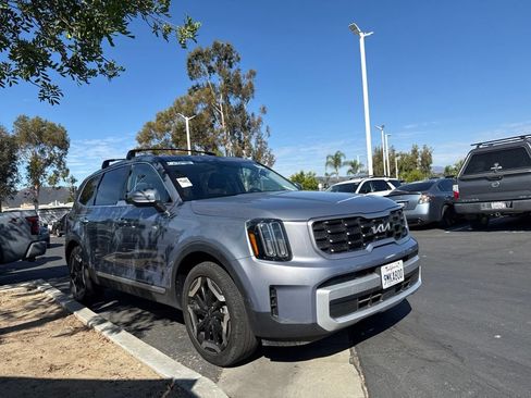 Used 2024 Kia Telluride S w/ S Sunroof Package AWD/4WD image 1