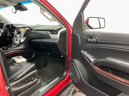 Used 2015 GMC Yukon XL SLT w/ Open Road Package image 46