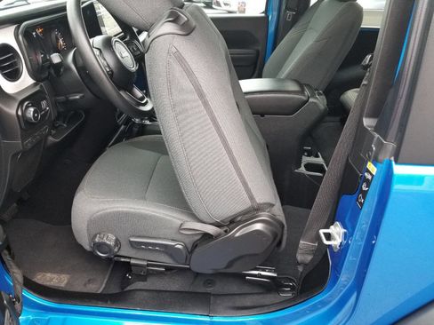 Certified 2024 Jeep Wrangler Sport image 17