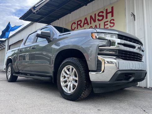 Used 2020 Chevrolet Silverado 1500 LT w/ All-Star Edition image 6