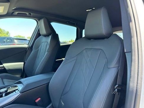 New 2026 BMW X3 xDrive30i w/ M Sport Package AWD/4WD image 19