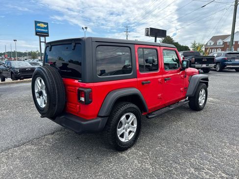 Used 2019 Jeep Wrangler Unlimited Sport S AWD/4WD image 5