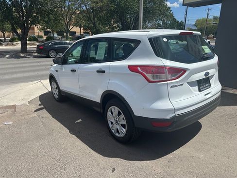 Used 2014 Ford Escape S FWD image 7