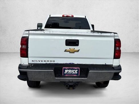Used 2019 Chevrolet Silverado 2500 W/T w/ WT Convenience Package RWD image 4