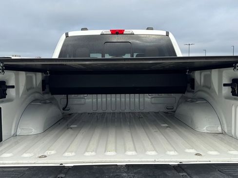 Used 2021 Ford F150 Lariat image 12