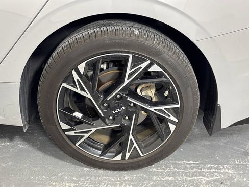 Used 2025 Kia K5 GT-Line image 35