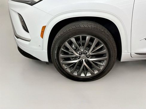 Used 2026 Buick Enclave Avenir w/ Super Cruise Package AWD/4WD image 26