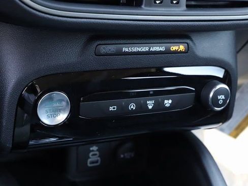 Used 2024 Ford Escape Active w/ Tech Pack #2 image 32