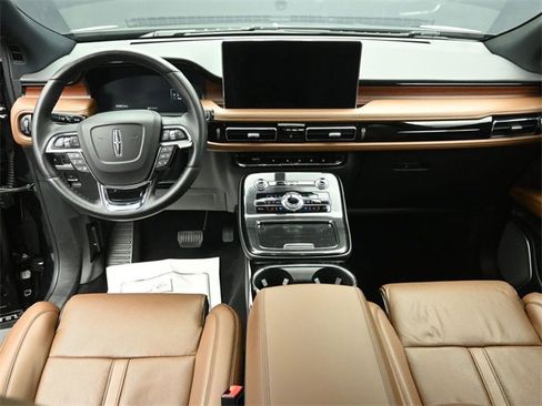 Certified 2023 Lincoln Nautilus Reserve w/ Equipment Group 202A image 23