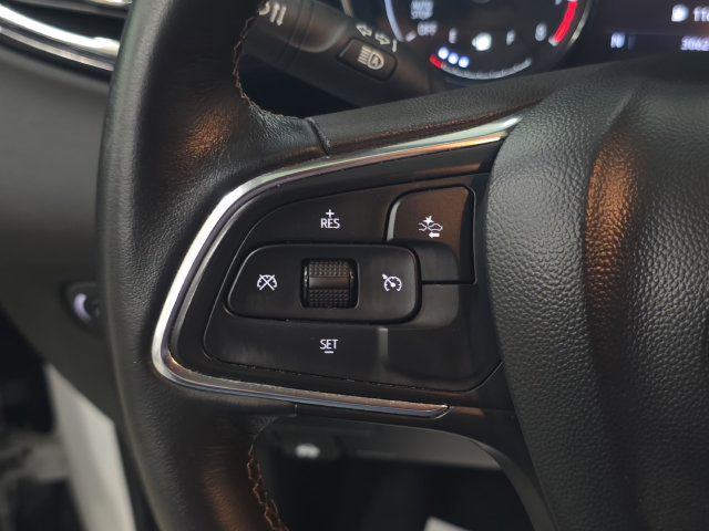 Used 2022 Buick Encore GX Preferred w/ Cold Weather Comfort Package FWD image 15