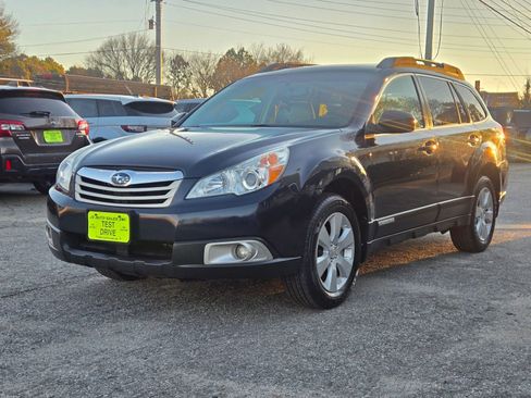 Used 2012 Subaru Outback 2.5i Premium image 2