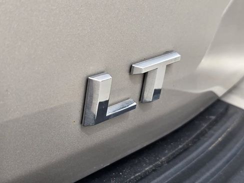 Used 2023 Chevrolet Tahoe LT w/ Luxury Package RWD image 11