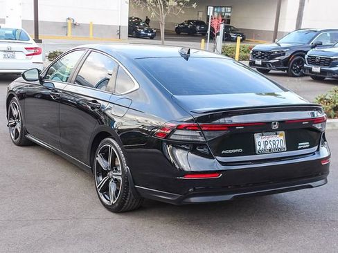 Used 2024 Honda Accord Sport image 7