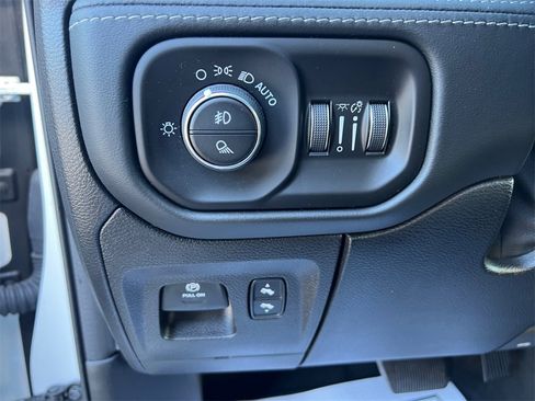 Used 2020 RAM 1500 Limited w/ Advanced Safety Group image 19