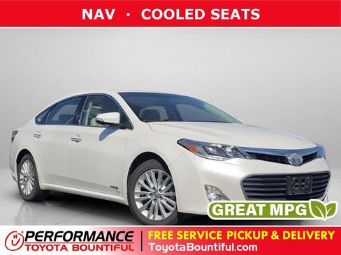 Used 2014 Toyota Avalon Limited w/ Technology Package FWD image 1