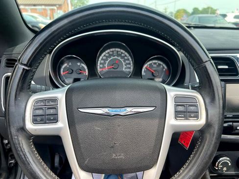Used 2013 Chrysler 200 Touring image 14
