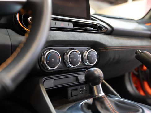 Used 2019 MAZDA MX-5 Miata 30th Anniversary image 71