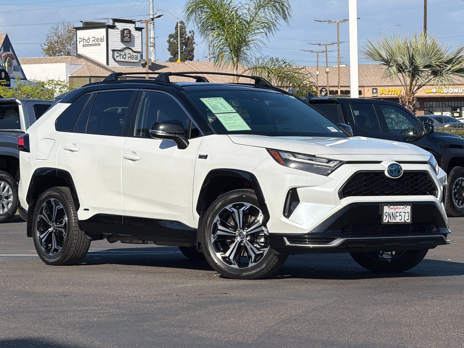 Used 2024 Toyota RAV4 XSE w/ Weather Package AWD/4WD image 8