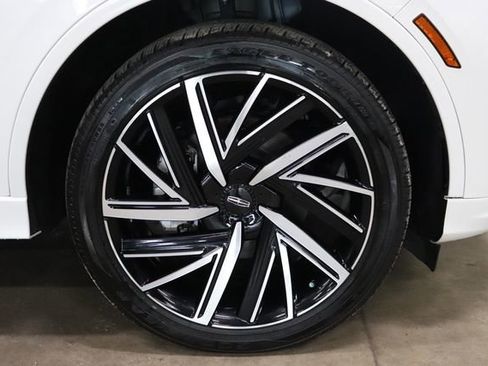 Used 2025 Lincoln Aviator Black Label w/ Jet Appearance Package AWD/4WD image 42