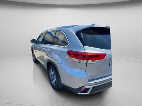 Used 2017 Toyota Highlander Limited Platinum AWD/4WD image 15