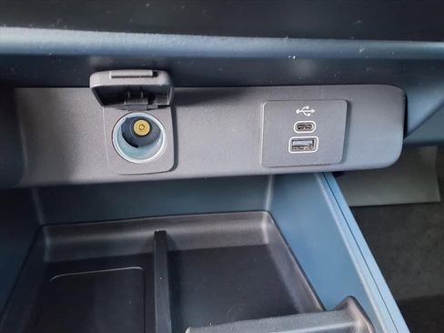 New 2026 Ford Maverick Lobo image 18