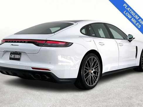 Used 2022 Porsche Panamera Platinum Edition RWD image 2