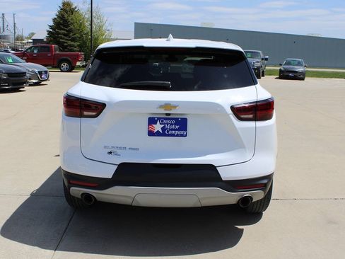 Used 2025 Chevrolet Blazer LT AWD/4WD image 6