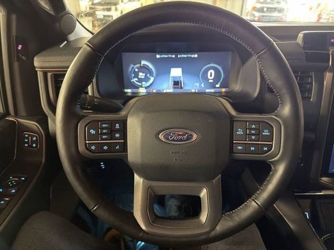 Used 2023 Ford F150 Lightning Lariat image 11