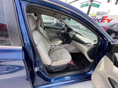 Used 2016 Nissan Sentra SV FWD image 14