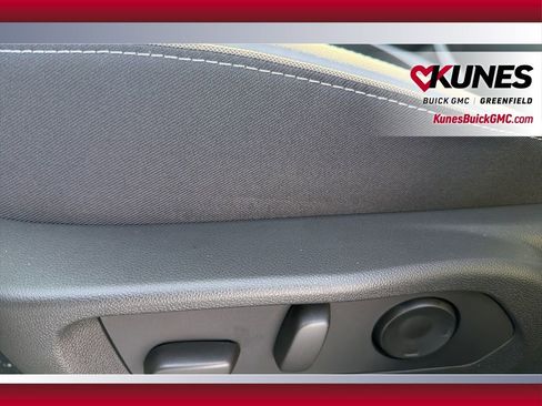 New 2026 Buick Envision Sport Touring image 23