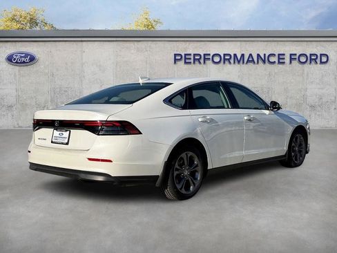 Used 2023 Honda Accord EX image 6