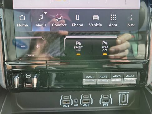 New 2026 RAM 1500 RHO w/ RHO Level 1 Equipment Group AWD/4WD image 17